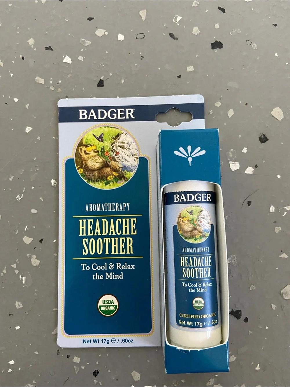 Badger Aromatherapy Headache Soother Roll-On - Blue